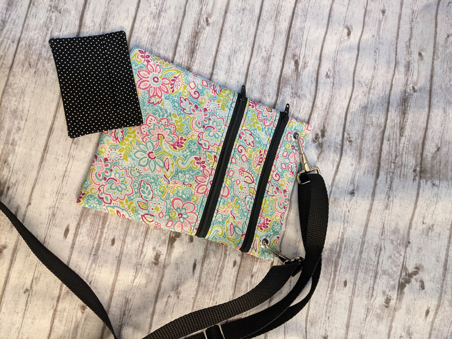 Abby Crossbody Bag [Floral Scroll]: Trendy Utility, Everyday Style