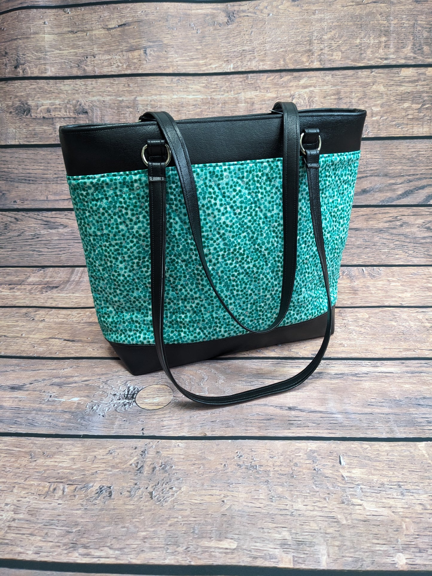 Camela Stylish Mid-Sized Handbag [Green Speckled]: Spacious Style for Every Occasion