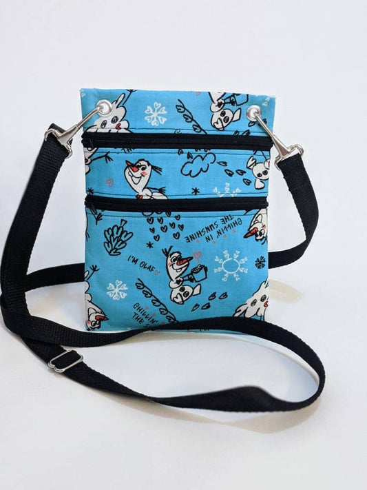 Abby Crossbody Bag [Disney Frozen]: Trendy Utility, Everyday Style