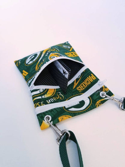 Abby Crossbody Bag [Greenbay Packers]: Trendy Utility, Everyday Style